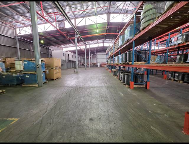 5,057M² WAREHOUSE FOR SALE IN CITY DEEP